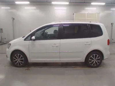 Volkswagen GOLF TOURAN