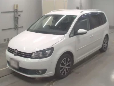 Volkswagen GOLF TOURAN