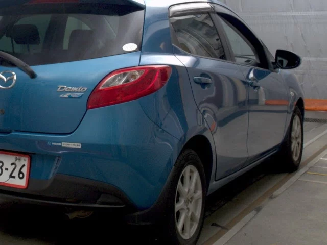 Mazda DEMIO
