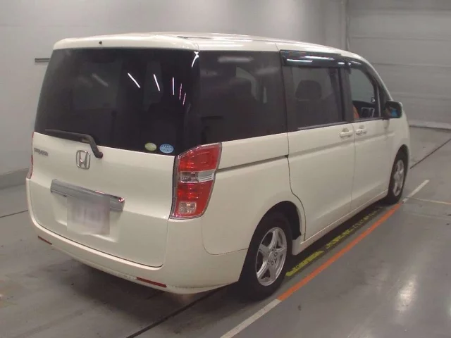 Honda STEP WAGON