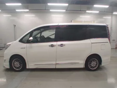 Toyota ESQUIRE