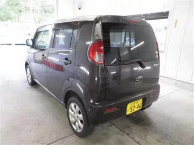 Suzuki MRWAGON