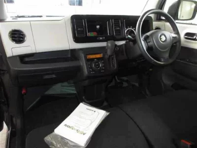 Suzuki MRWAGON
