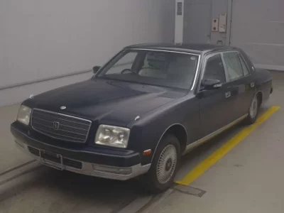 Toyota CENTURY
