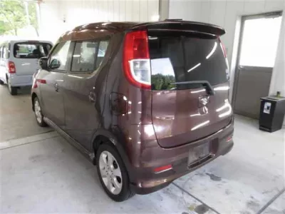Suzuki MRWAGON