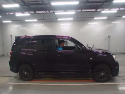 Toyota KLUGER