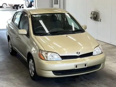 Toyota PLATZ