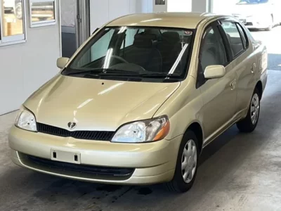 Toyota PLATZ