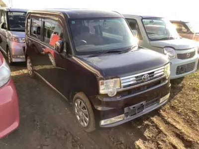 Toyota PIXIS SPACE