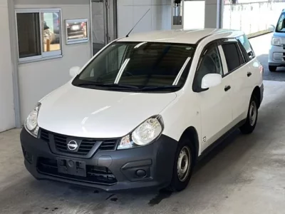Nissan AD