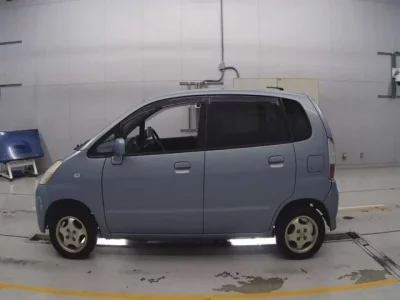 Suzuki MRWAGON