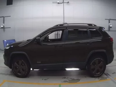 Chrysler JEEP CHEROKEE
