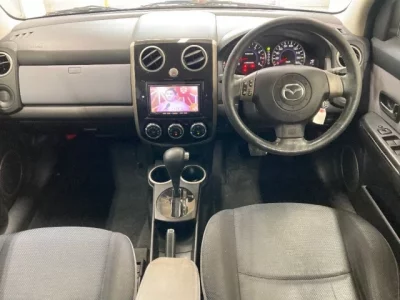 Mazda VERISA