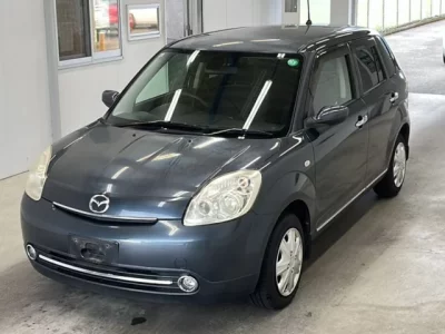 Mazda VERISA