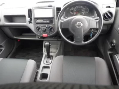 Nissan AD