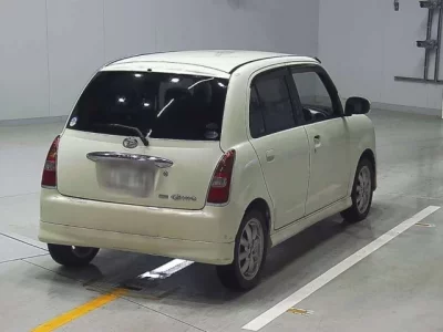 Daihatsu MIRA