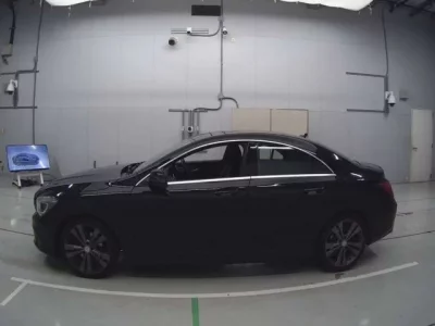 Mercedes-Benz CLA CLASS