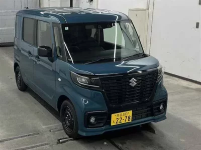 Suzuki SPACIA BASE