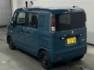 Suzuki SPACIA BASE