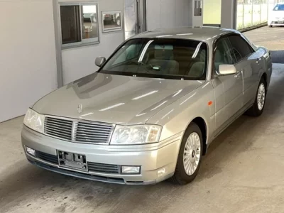 Nissan CEDRIC