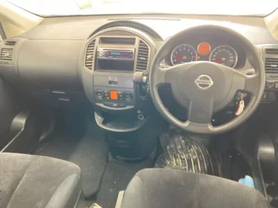 Nissan LAFESTA