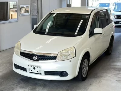 Nissan LAFESTA