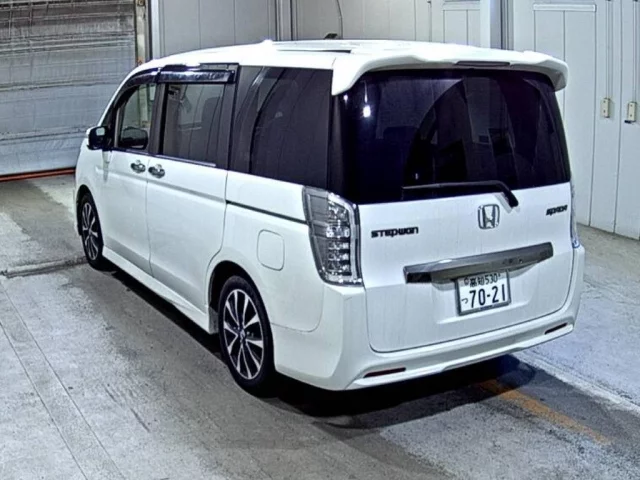 Honda STEP WAGON