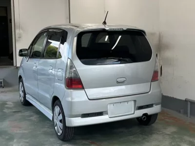Suzuki MRWAGON