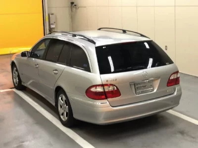 Mercedes-Benz E CLASS WAGON