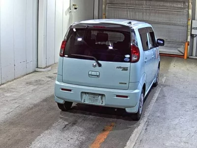 Suzuki MRWAGON