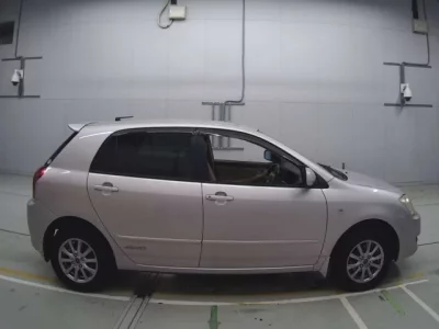 Toyota COROLLA RUNX