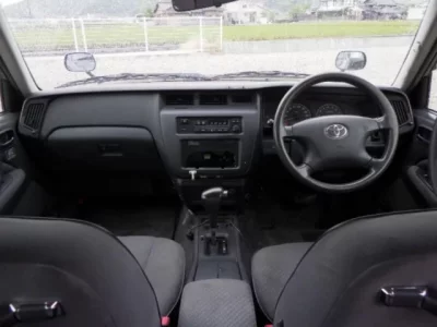Toyota CROWN COMFORT