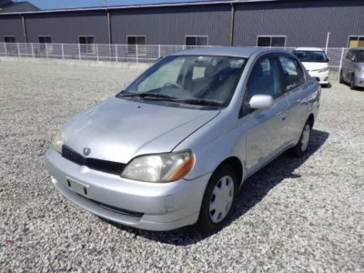 Toyota PLATZ