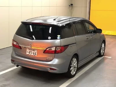Nissan LAFESTA