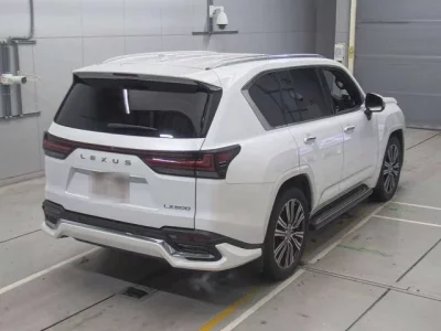 Lexus LX