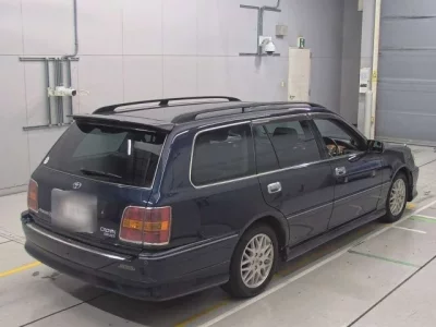 Toyota CROWN ESTATE