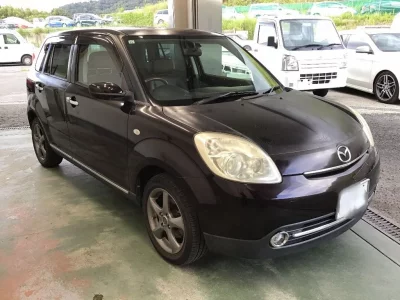 Mazda VERISA