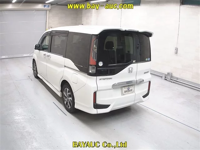 Honda STEP WAGON