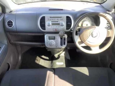 Suzuki MRWAGON