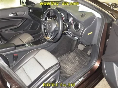 Mercedes-Benz CLA CLASS