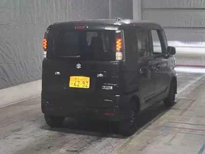 Suzuki SPACIA BASE