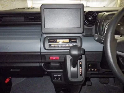 Suzuki SPACIA BASE