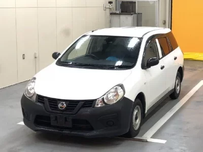 Nissan AD