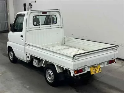 Nissan CLIPPER TRUCK