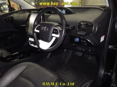 Toyota PRIUS PHV