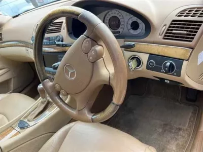 Mercedes-Benz E CLASS WAGON
