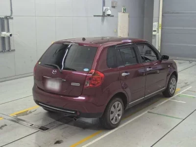 Mazda VERISA