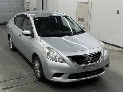 Nissan LATIO