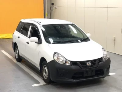 Nissan AD
