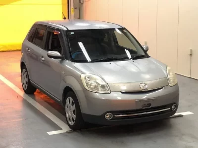 Mazda VERISA